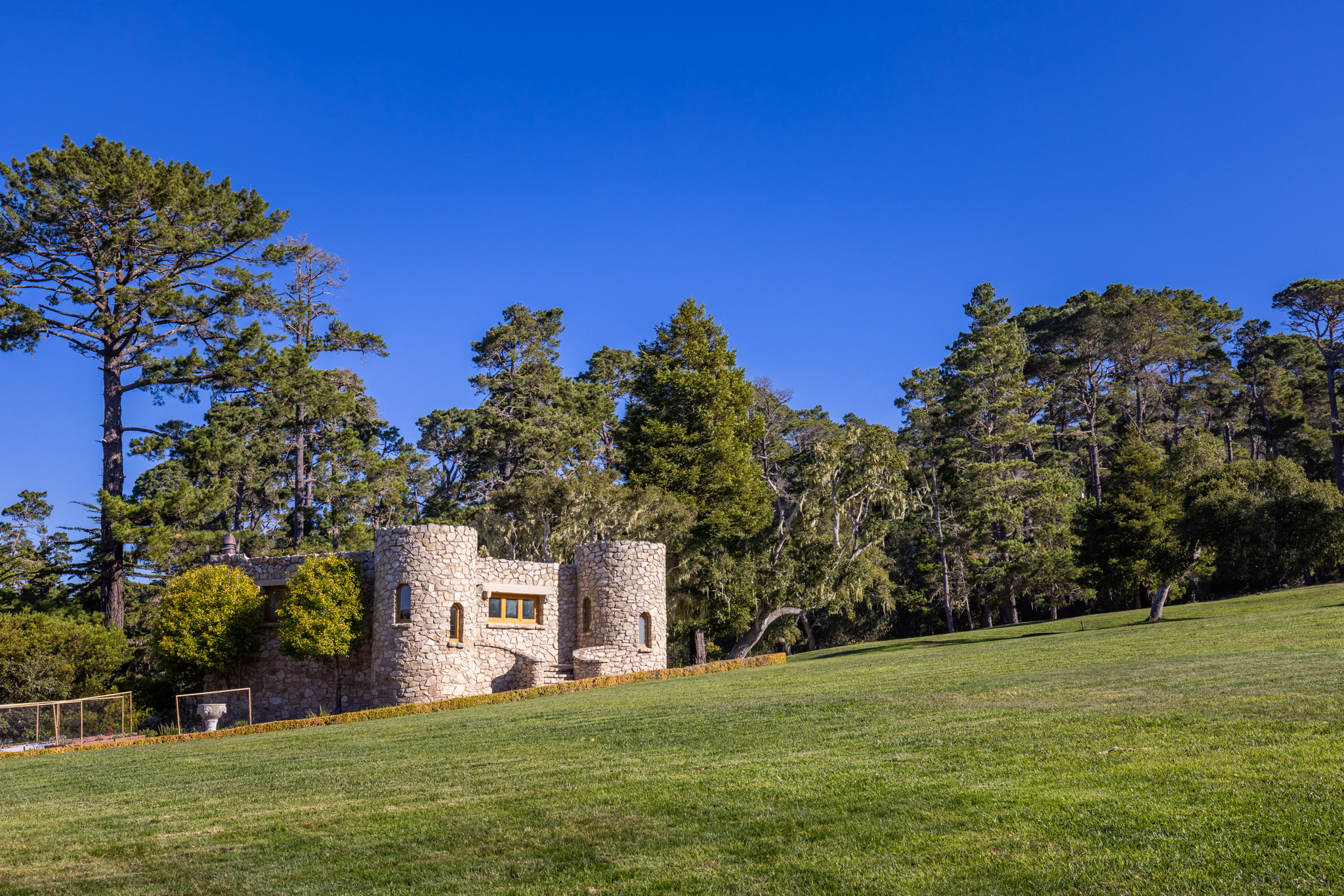 castle-like Turret House