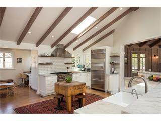 Egg Farm Kitchen