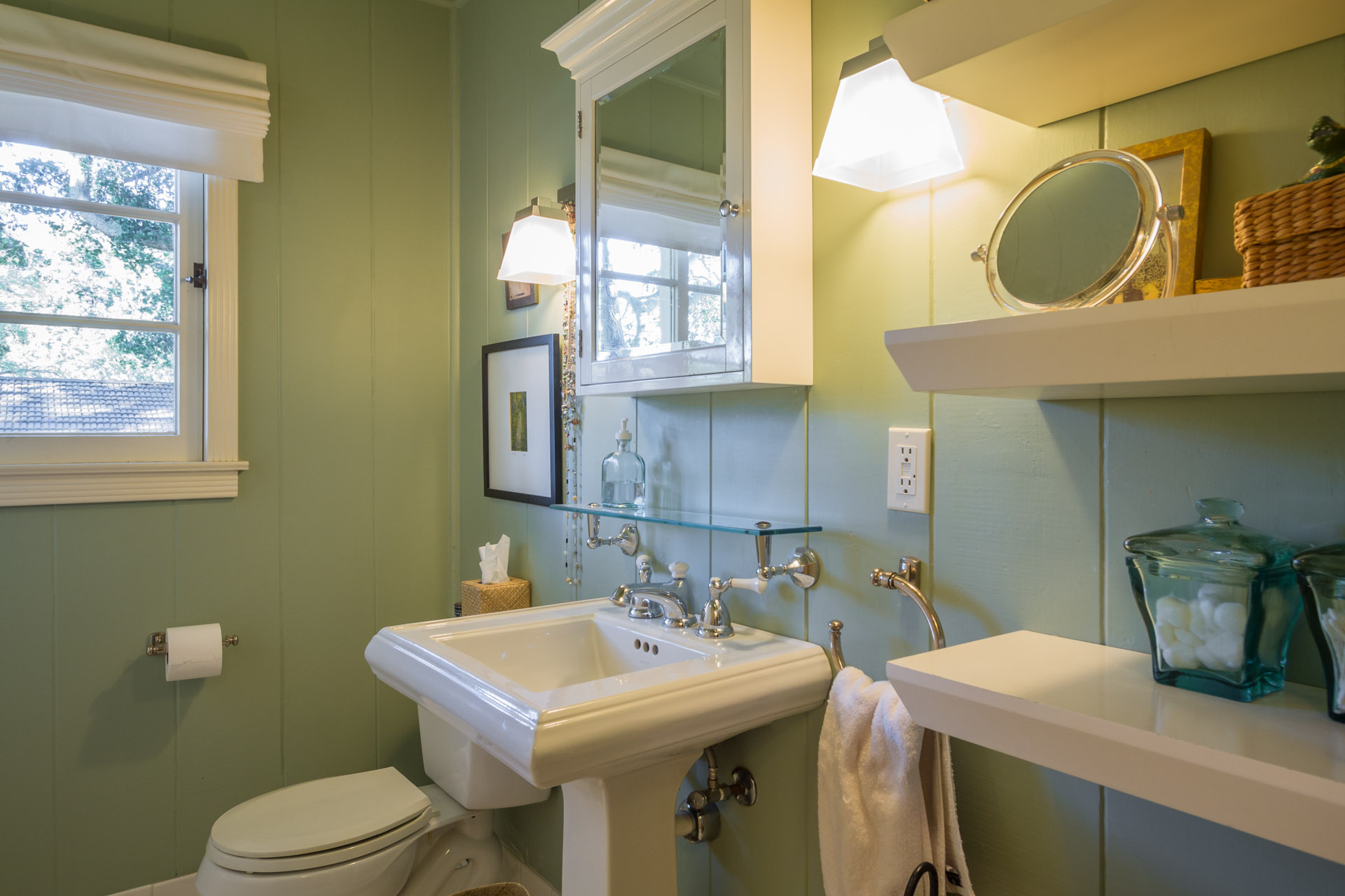 Old Hallway Bathroom
